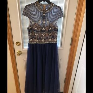 💙 Elegant blue ball gown 💙